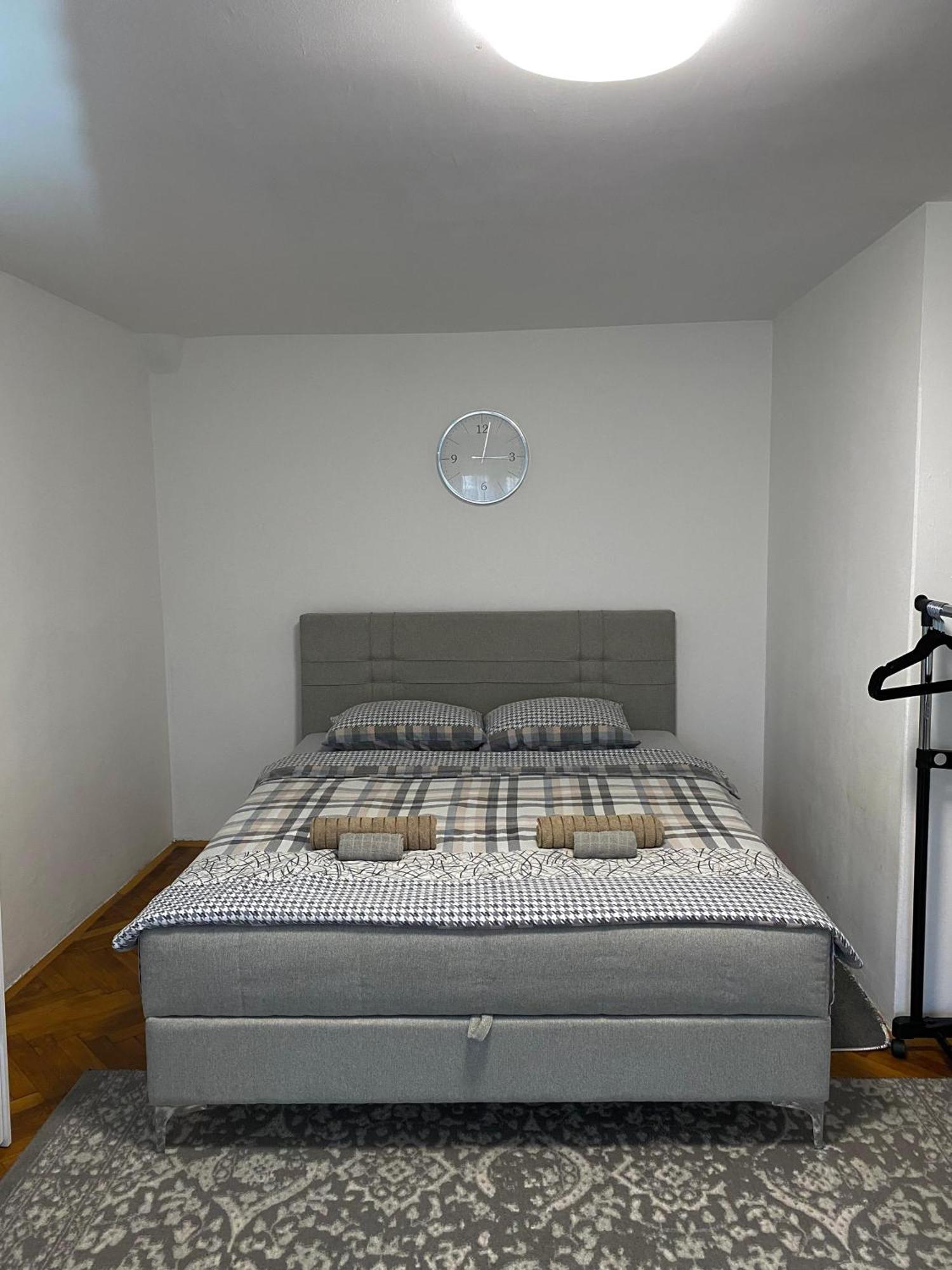 Panorama Royal Vracar Apartment เบลเกรด ภายนอก รูปภาพ